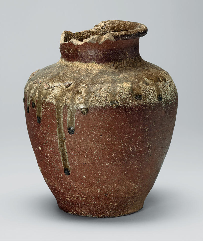 Jar with broken rim