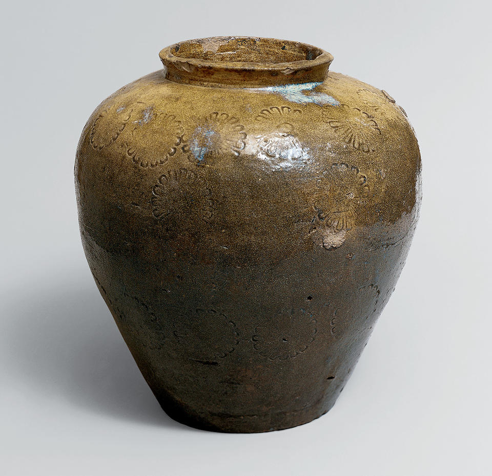 Jar with chrysanthemums