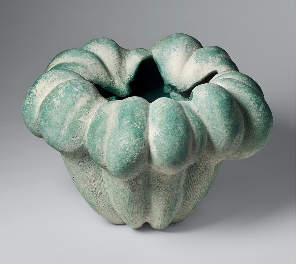 Biomorphic vessel