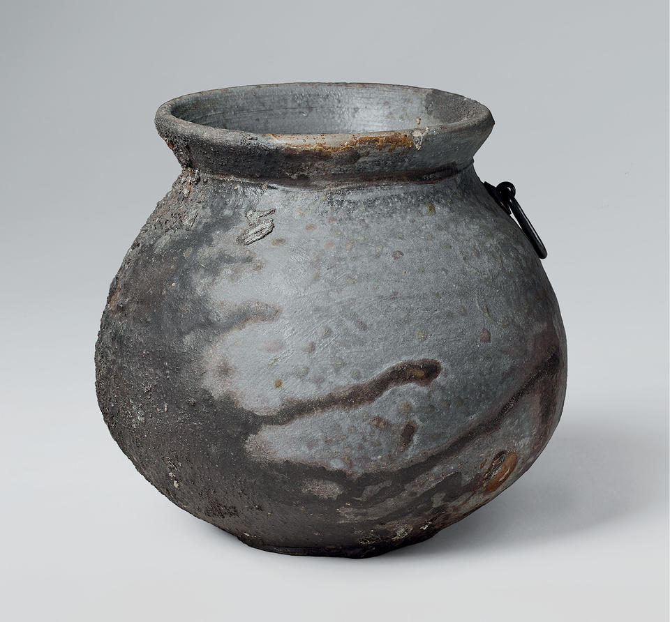 Hanging vase