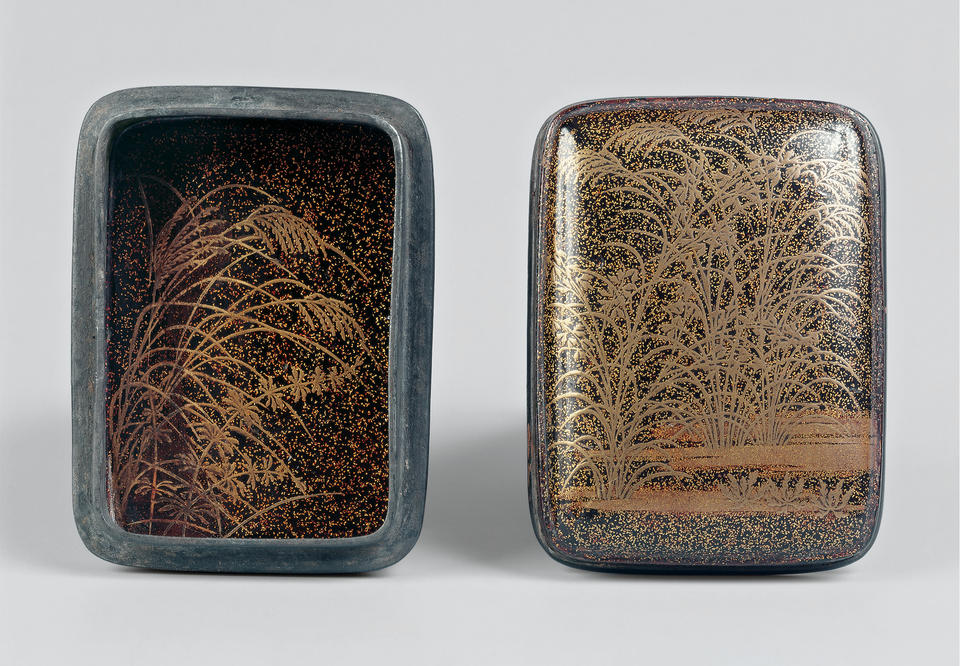 Incense box (kōgō, 香合) with autumn grasses