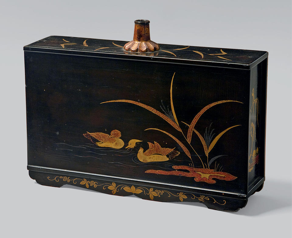 Sake container with ducks